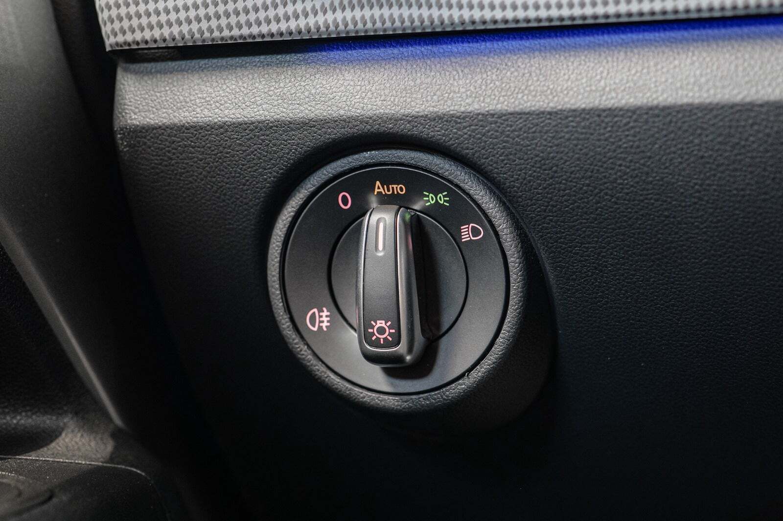 Grå VW E-UP! fra 2023