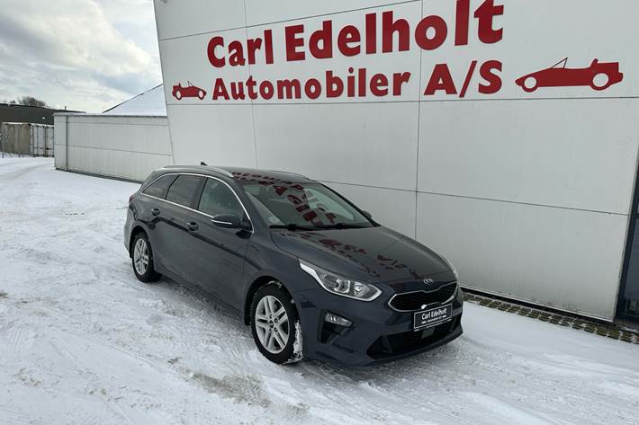 undefined Kia Ceed fra 2019 set udefra