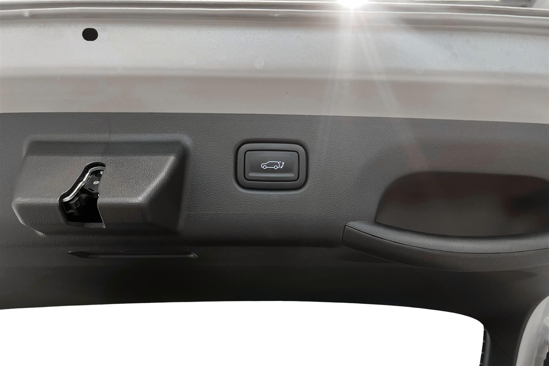 Sølv Hyundai Kona fra 2025