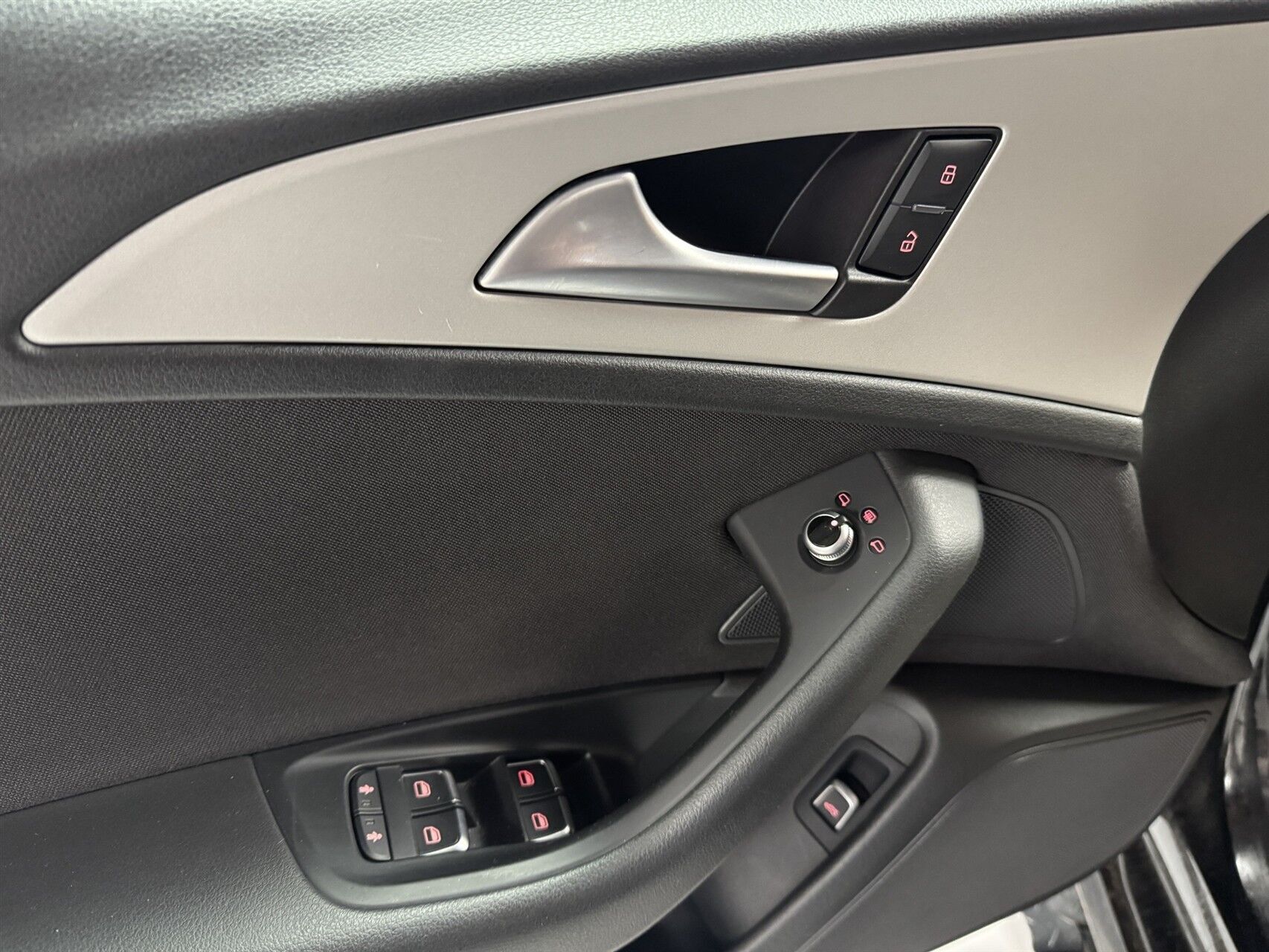 Audi A6 2,0 Avant TDI Ultra S Tronic 190HK Stc 7g Aut.