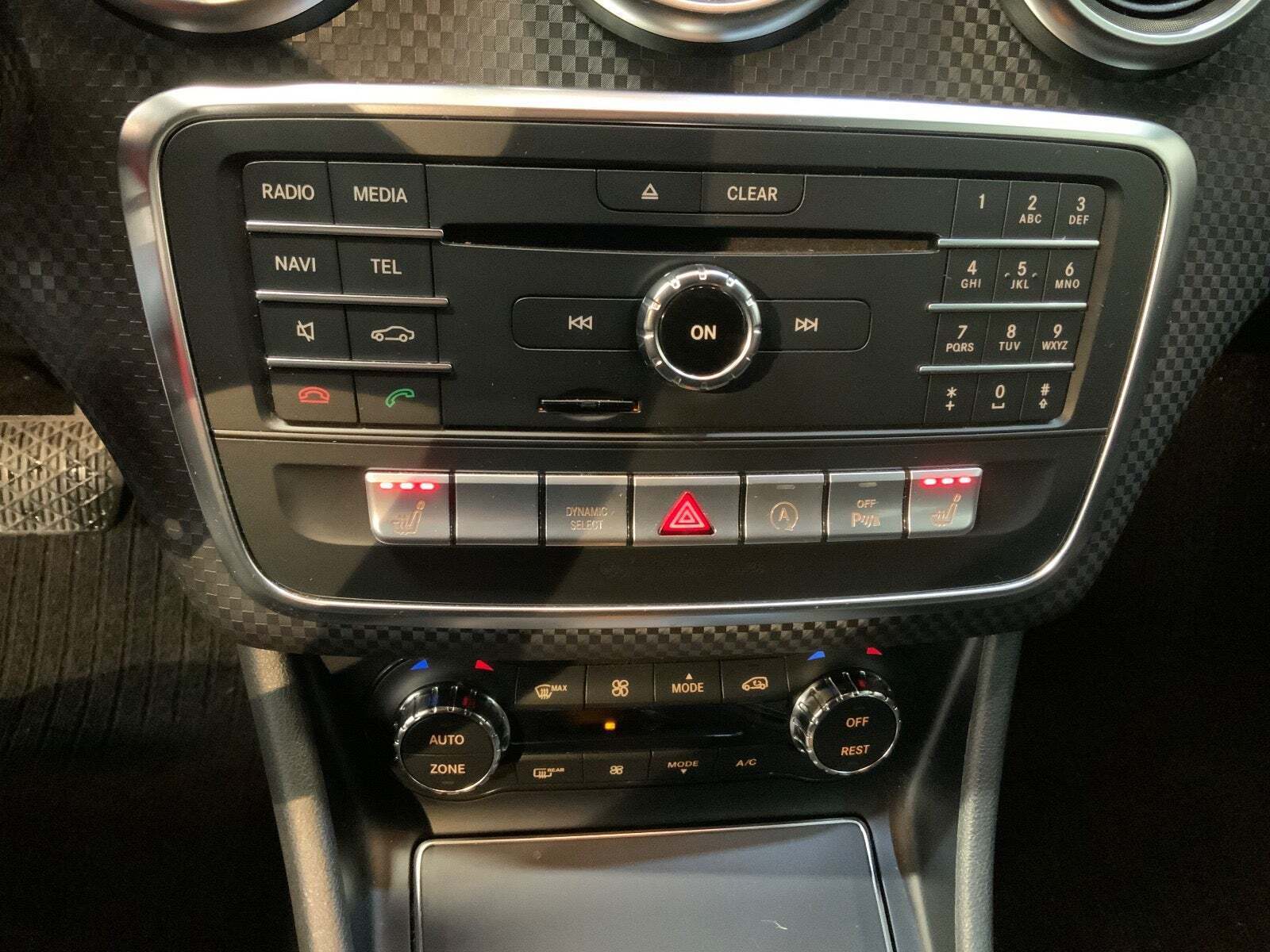 Sort Mercedes A200 d fra 2017