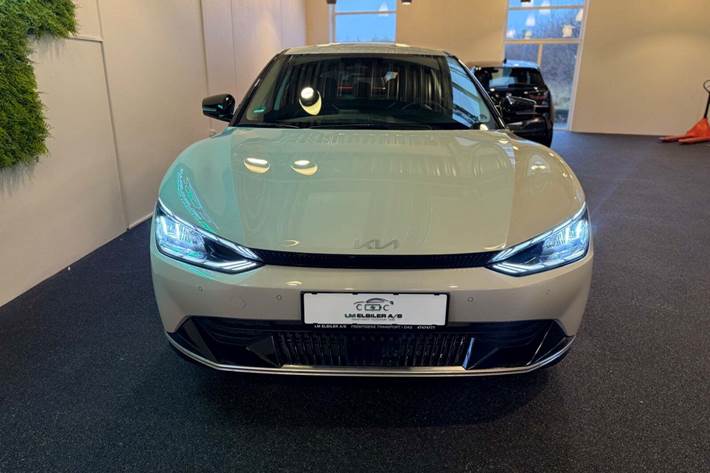 Hvid Kia EV6 fra 2023