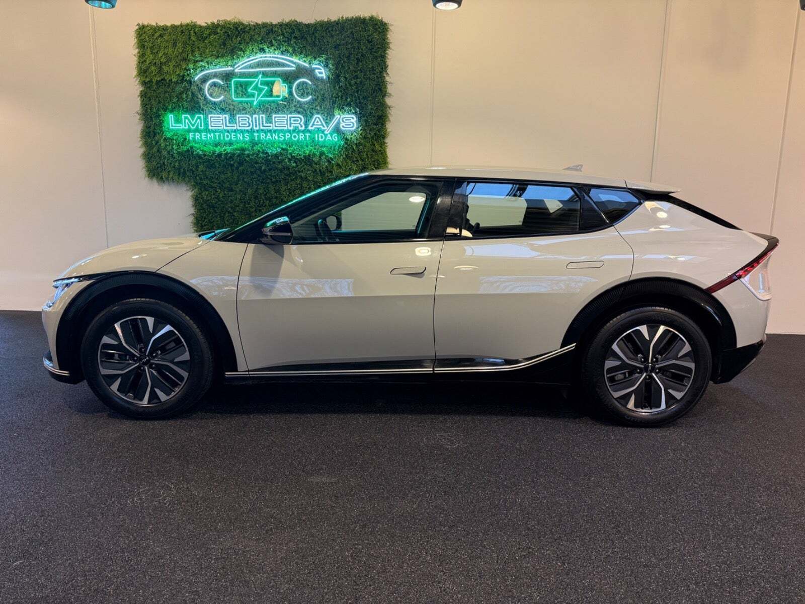 Hvid Kia EV6 fra 2023