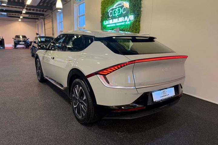 Hvid Kia EV6 fra 2023