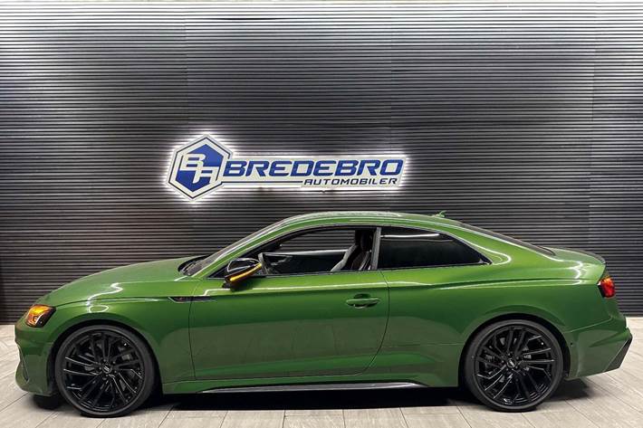Grøn Audi RS5 fra 2020