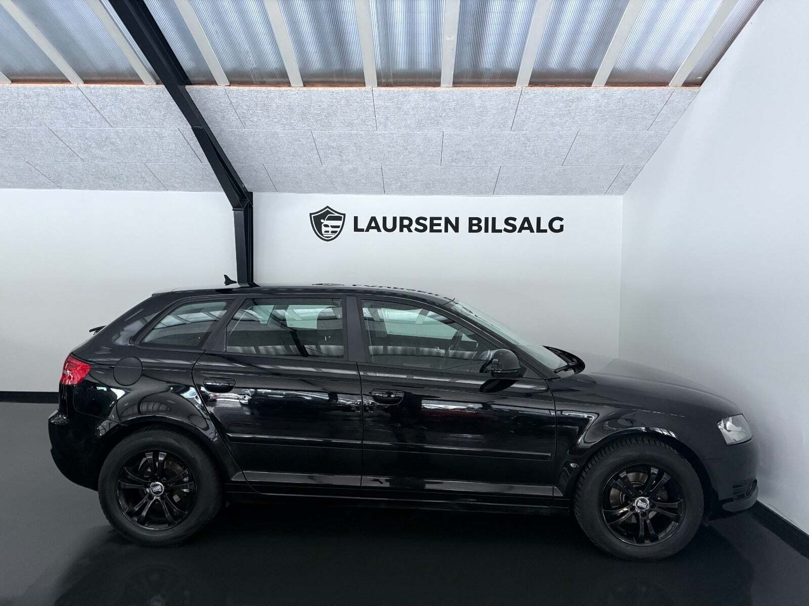 Audi A3 1,6 TDi Ambiente Sportback