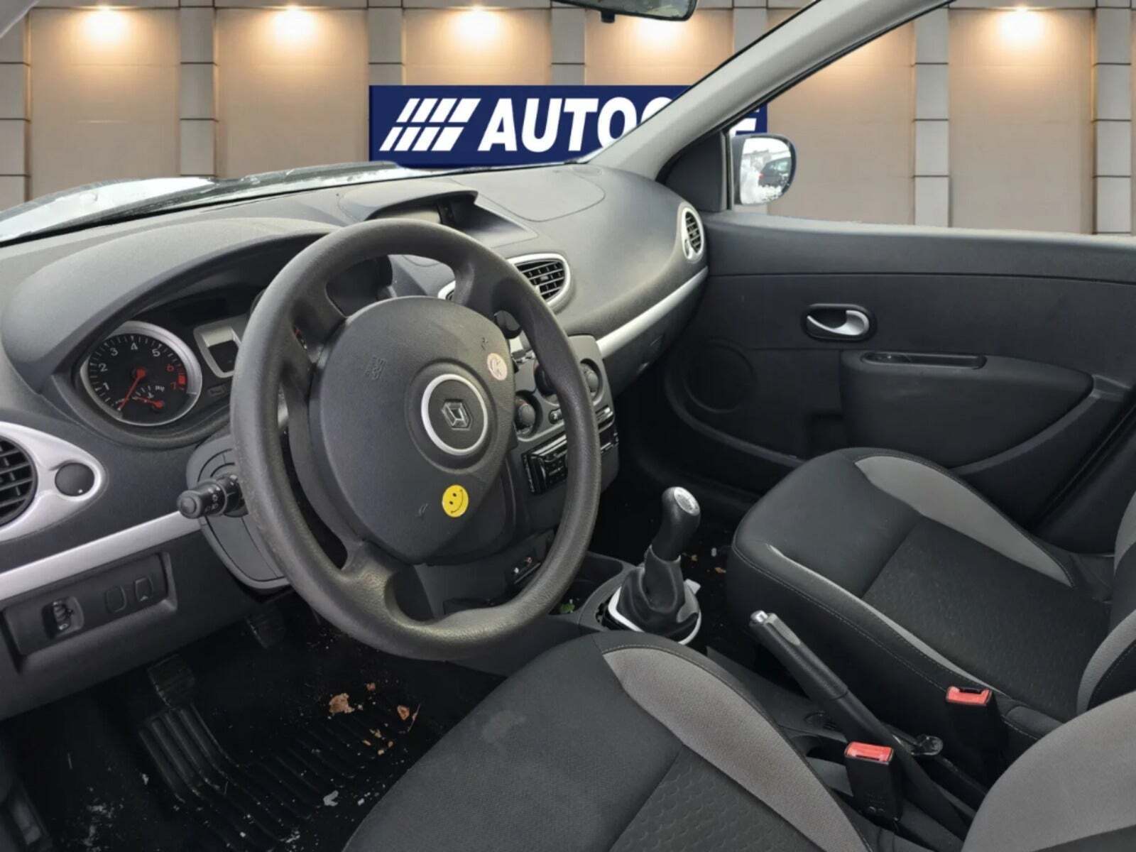 Renault Clio III 1,2 16V TCe Expression