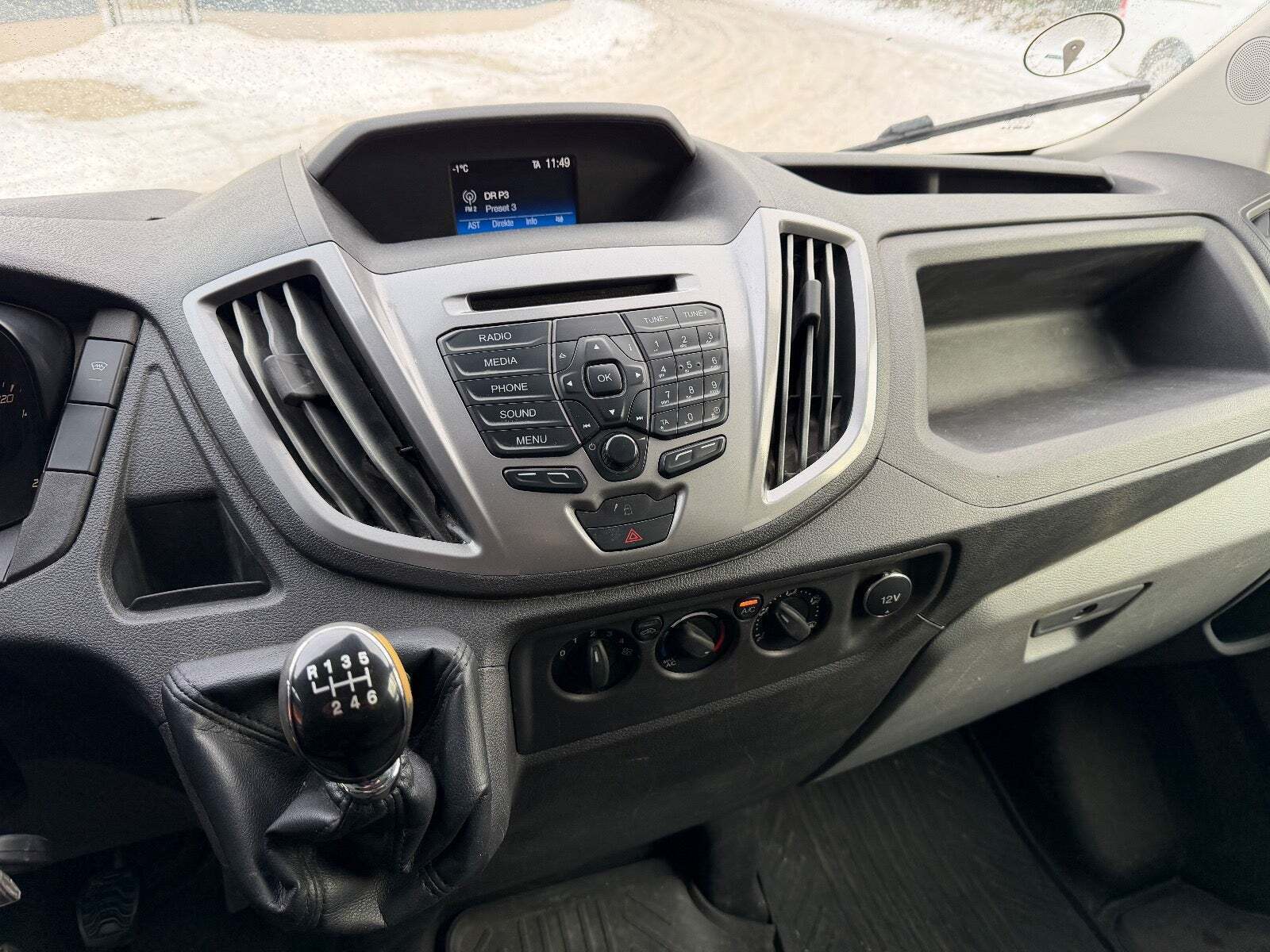 Sort Ford Transit 350 L2 Van fra 2017