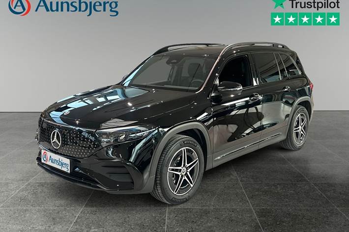 Sort Mercedes EQB250+ fra 2024 set udefra