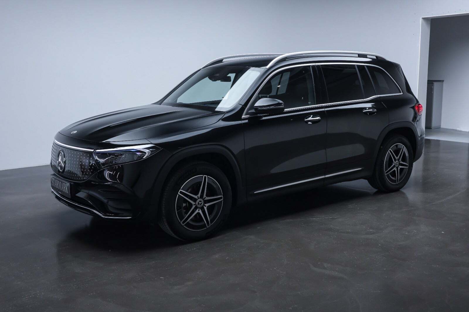 Mercedes EQB250+ AMG Premium