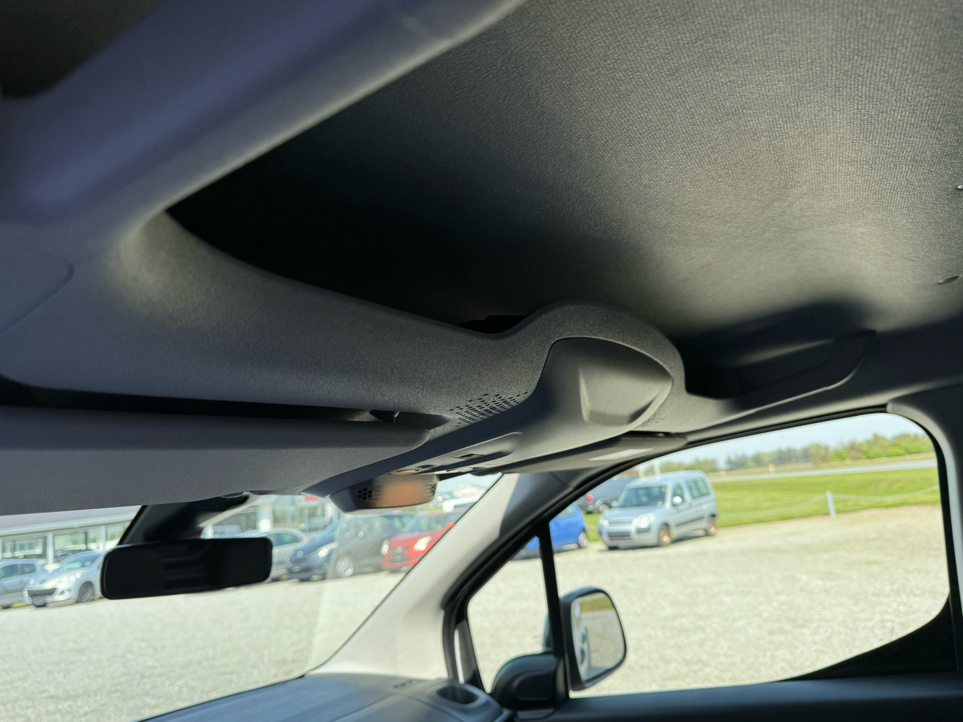 Hvid Fiat Doblò fra 2024