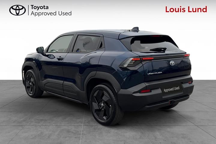 Blå Toyota Urban Cruiser fra 2026