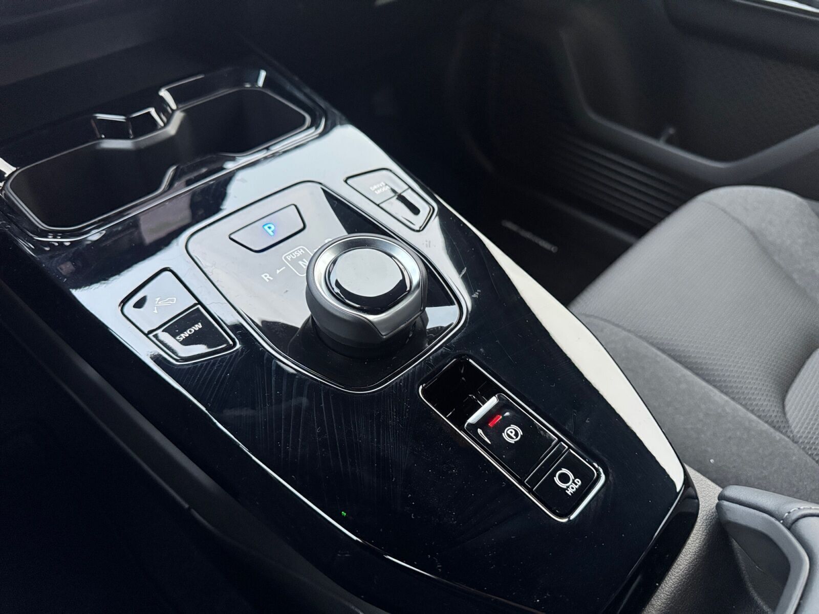 Blå Toyota Urban Cruiser fra 2026