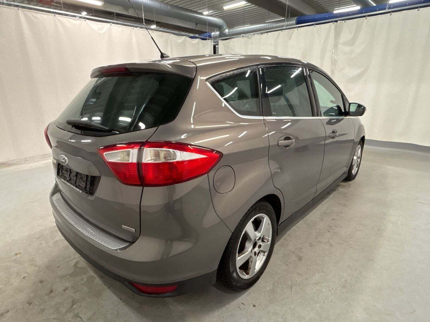 Ford C-MAX 1,0 SCTi 125 Titanium