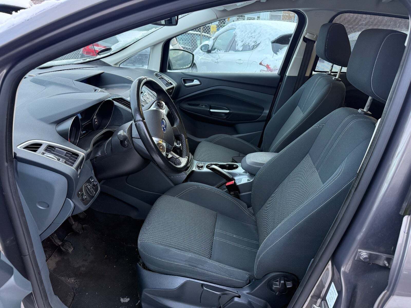 Brun Ford C-MAX fra 2013