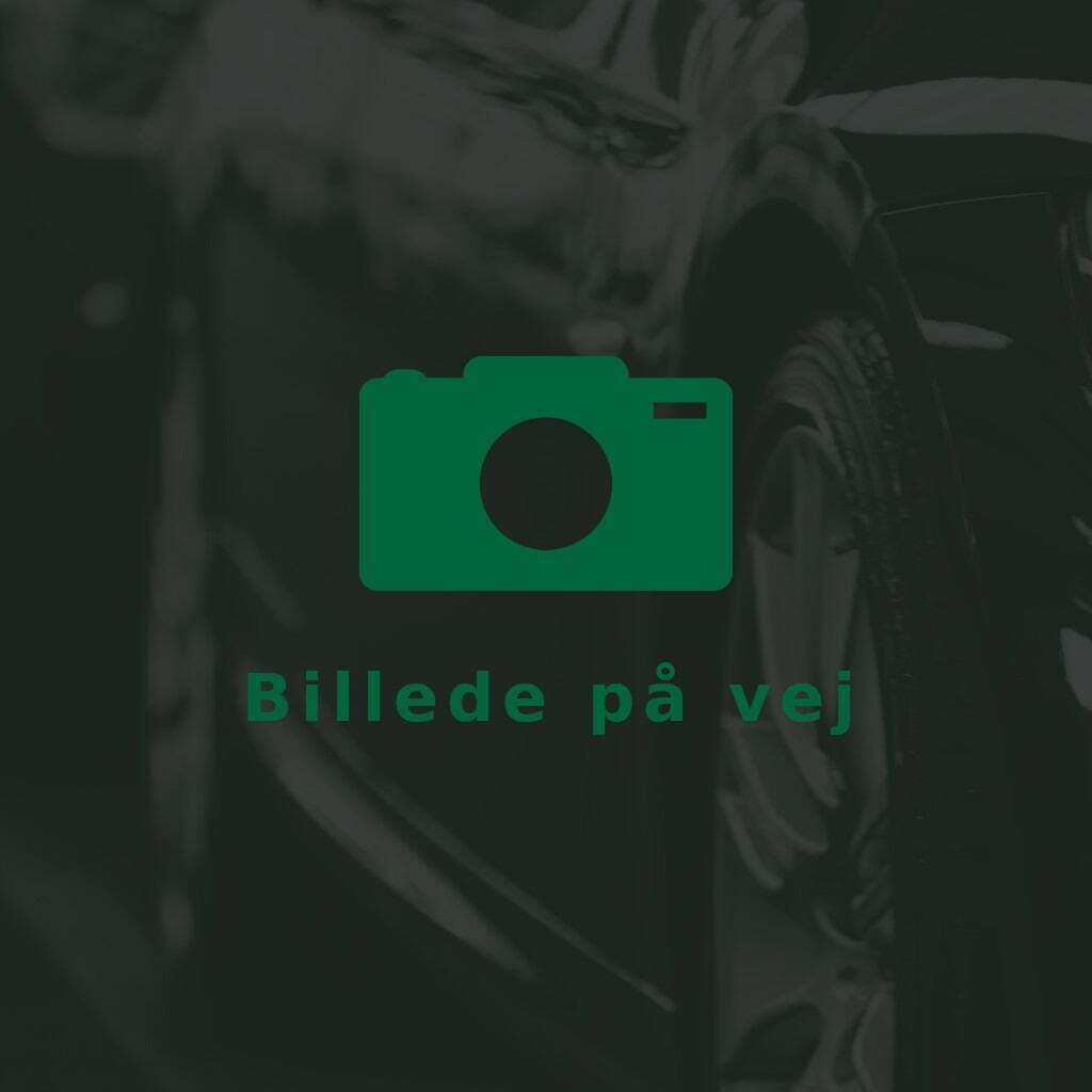 Blå Opel Astra fra 2017