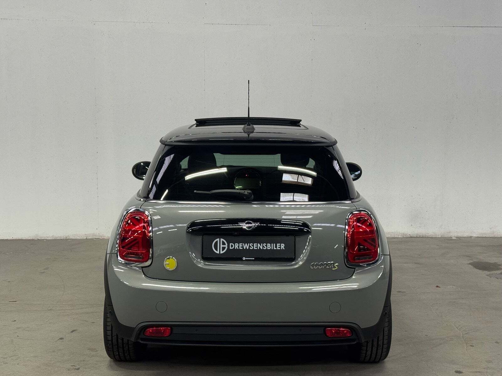 Grå Mini Cooper SE fra 2022