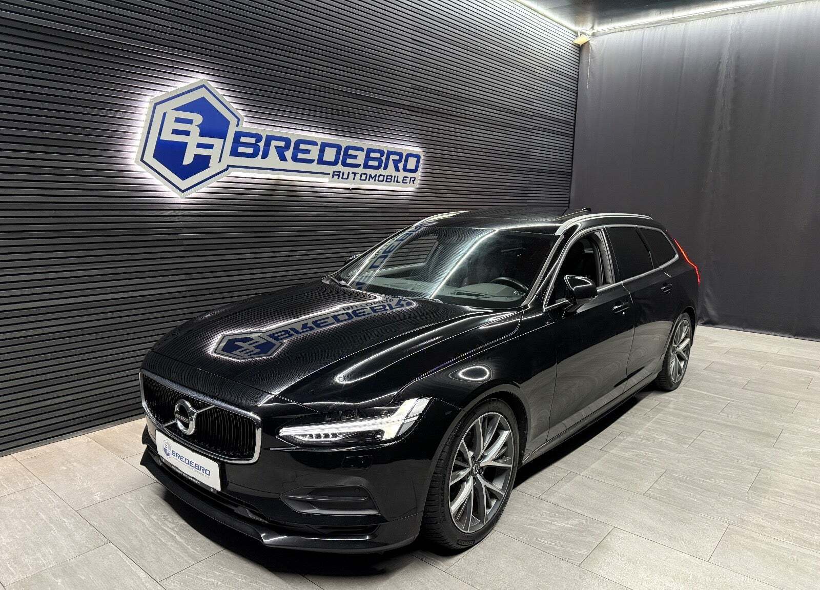 Volvo V90 2,0 D4 190 Momentum aut.