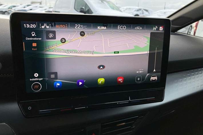 Rød Cupra Born fra 2023