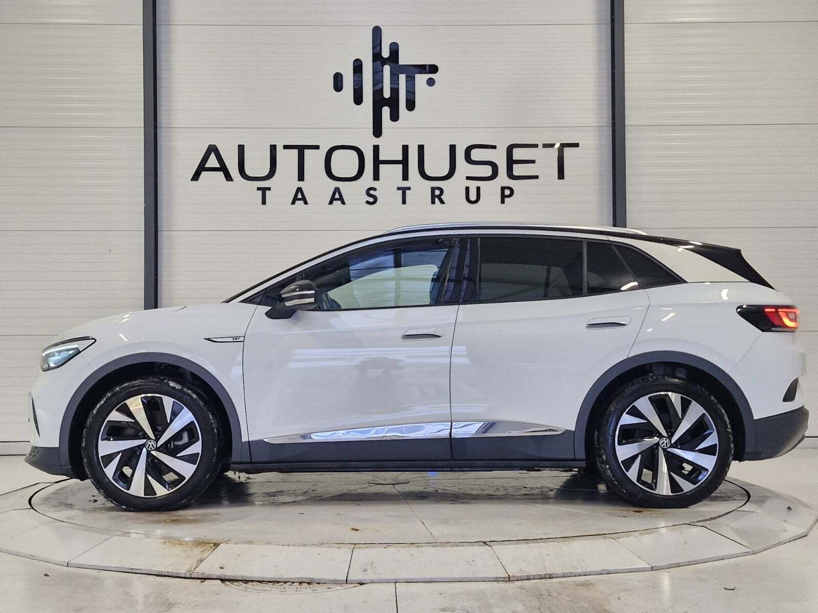 Hvid VW ID.4 fra 2021