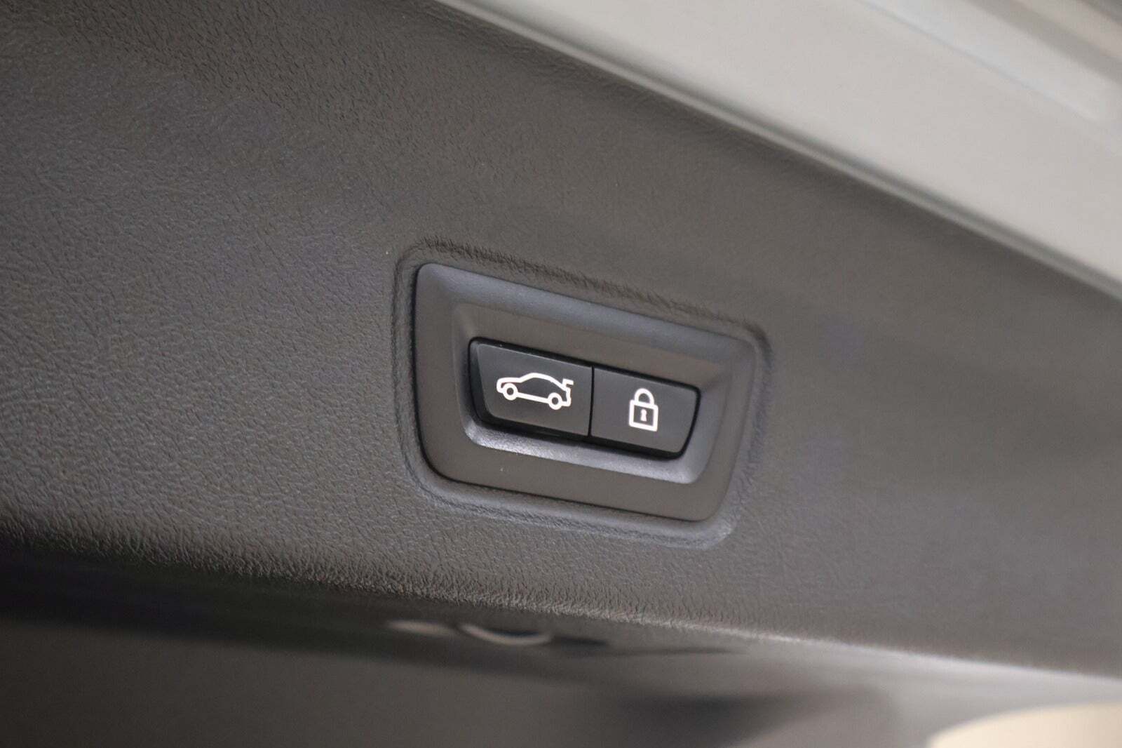 Grå BMW i4 fra 2022