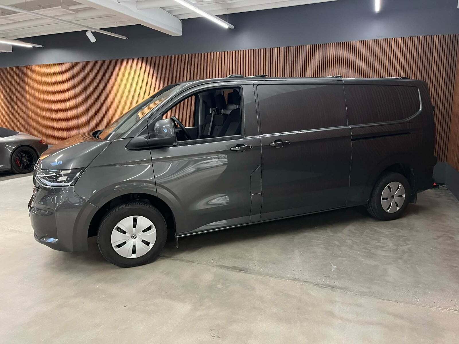 VW e-Transporter Comfort Kassevogn LWB