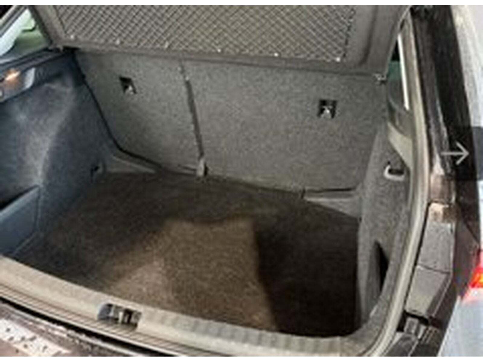 Sort Skoda Scala fra 2019