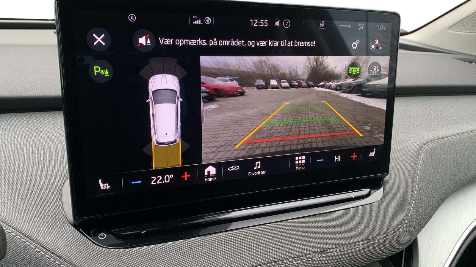 Sort Skoda Enyaq fra 2023