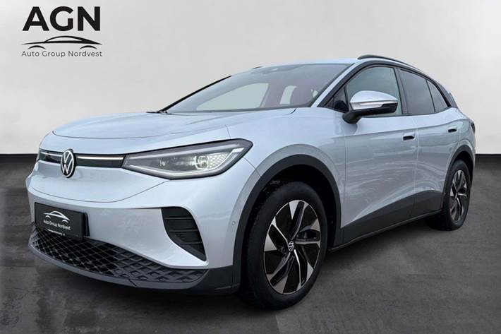 Sølv VW ID.4 fra 2024 set udefra