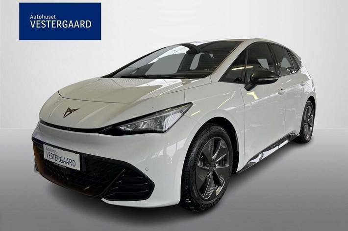 Hvid Cupra Born fra 2024 set udefra