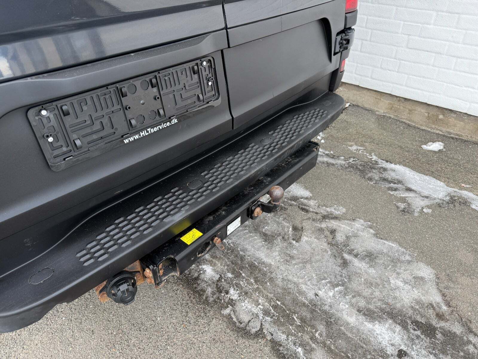 Sort Iveco Daily fra 2021