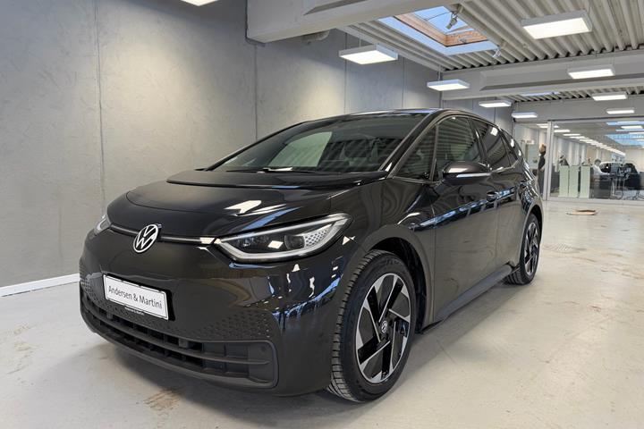 Sort VW ID.3 fra 2021 set udefra