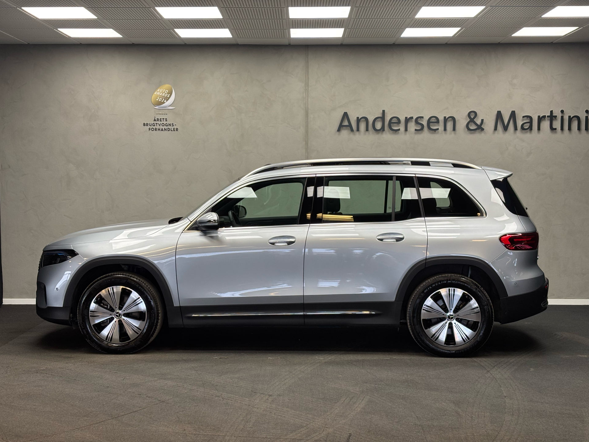 Mercedes EQB 300 EL Progressive 7 pers. 4Matic 228HK 5d Aut.