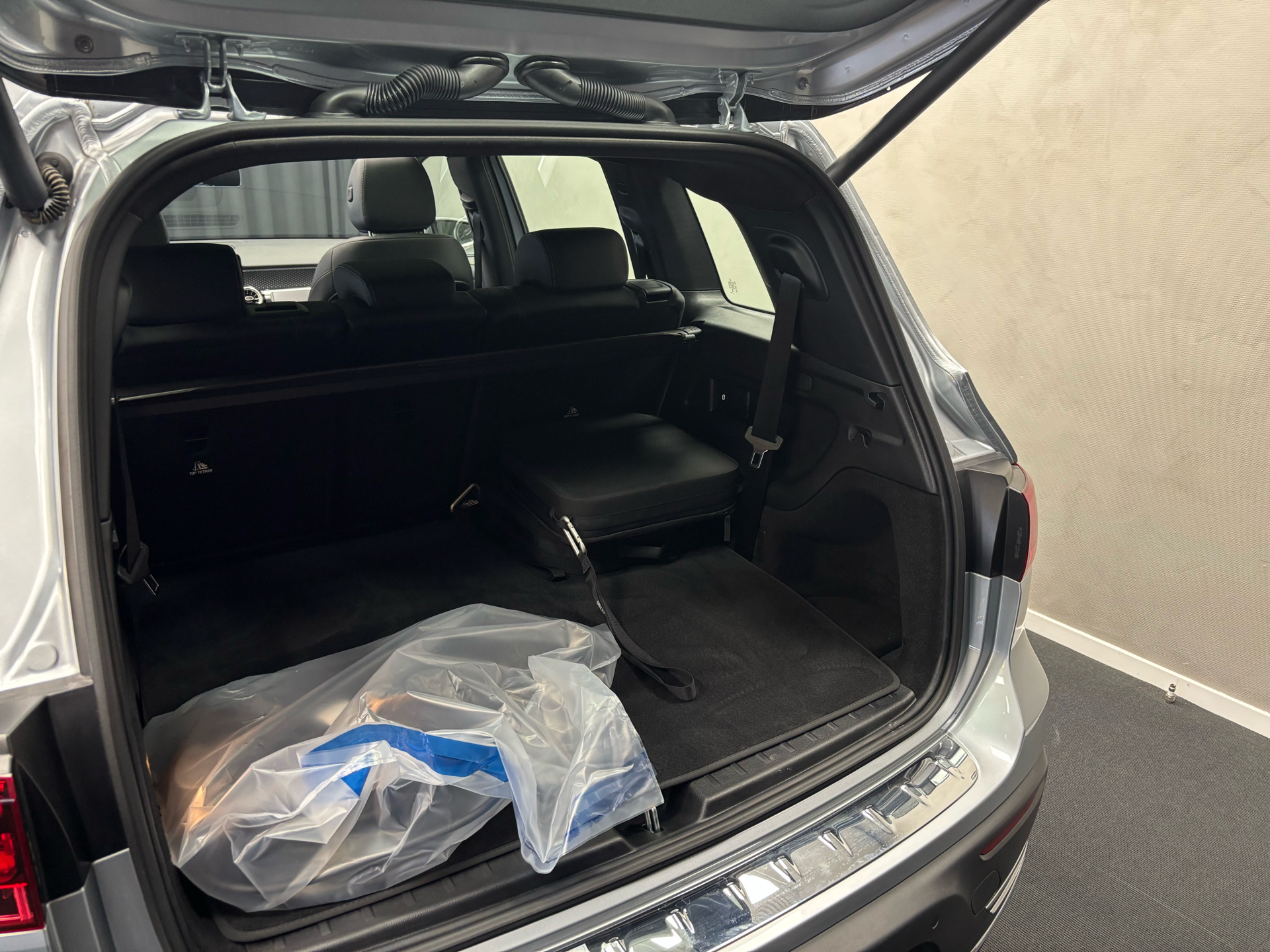 Mercedes EQB 300 EL Progressive 7 pers. 4Matic 228HK 5d Aut.