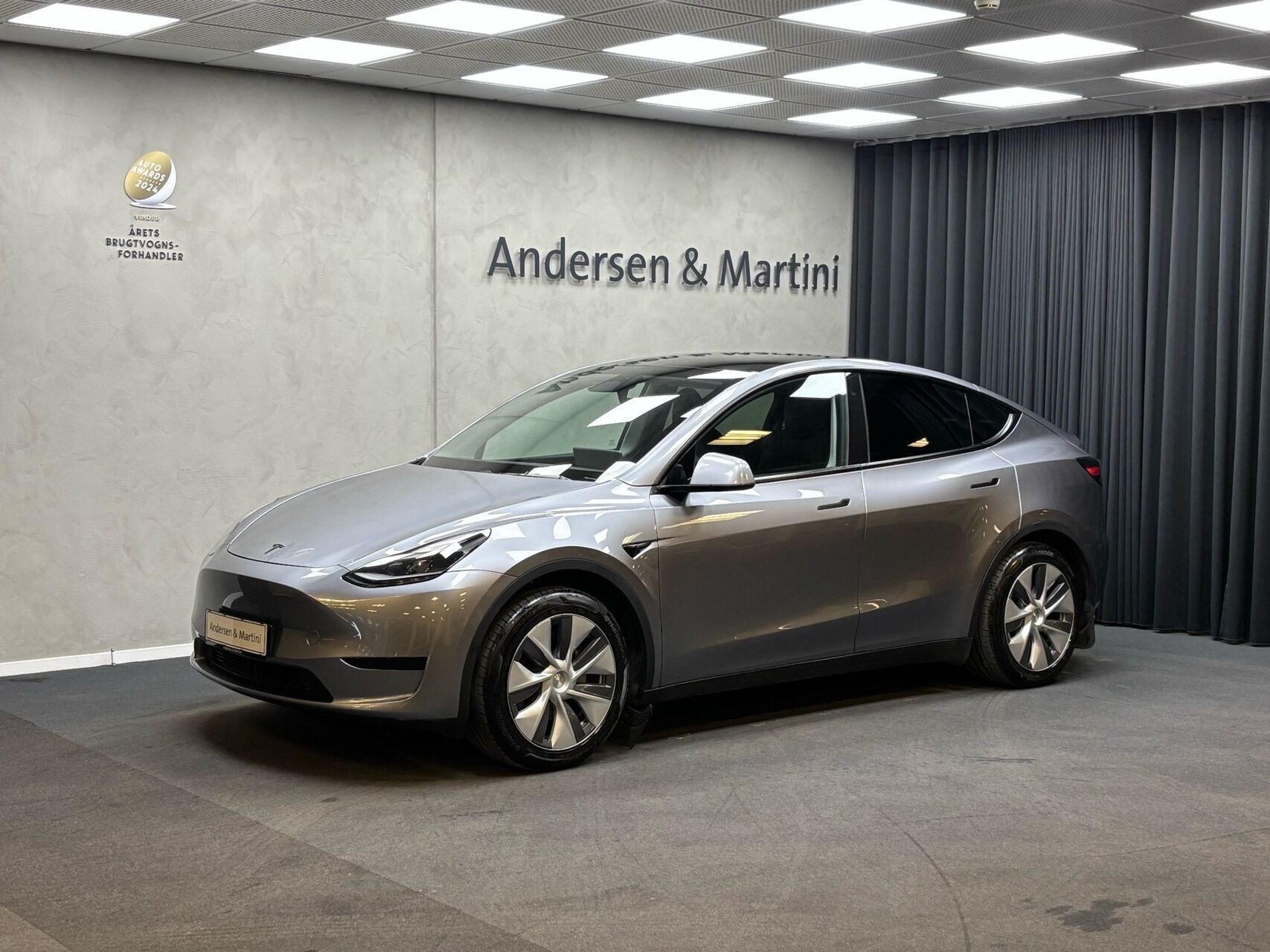 Tesla Model Y EL RWD 299HK 5d Aut.