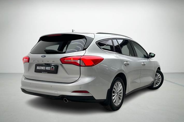 Sølv Ford Focus fra 2022