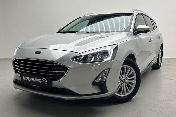 Sølv Ford Focus fra 2022