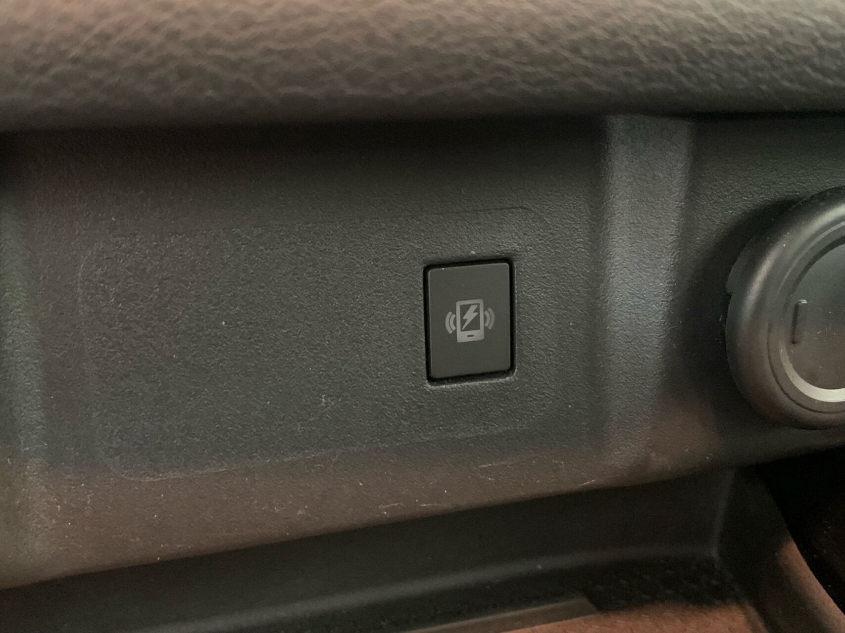 Hvid Nissan Qashqai fra 2021