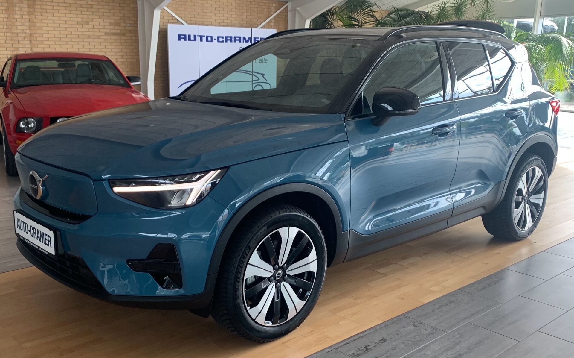 Volvo XC40 P6 Recharge Plus 231HK 5d Aut.