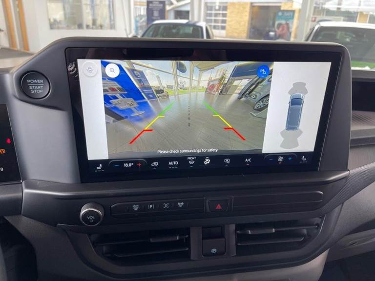 Ford Transit Custom 2,0 300 L2H1 EcoBlue Trend 136HK Van 6g