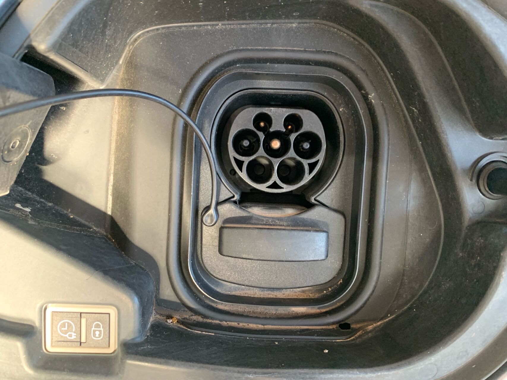 Grå Opel Corsa-e fra 2021