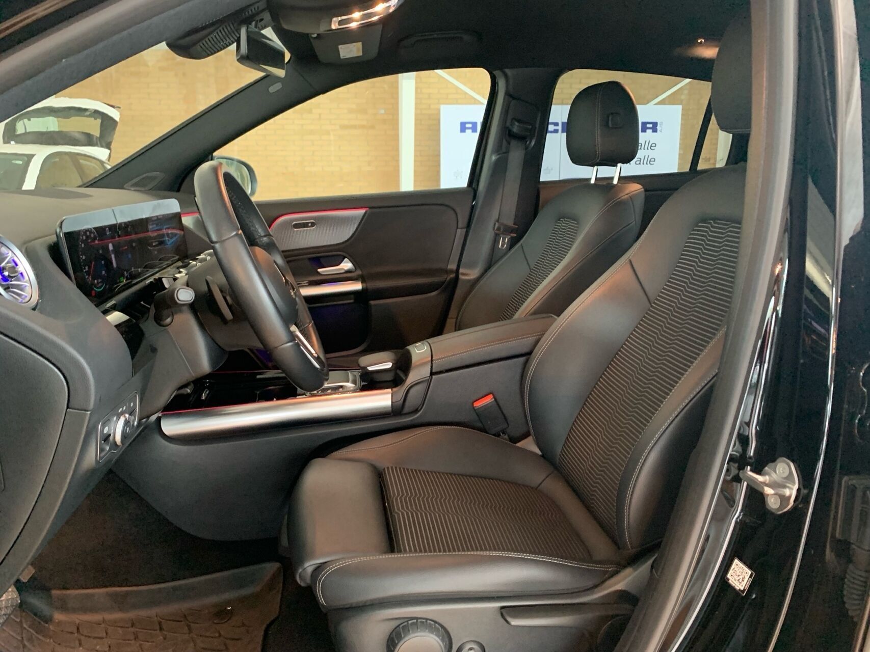 Mercedes Mercedes-Benz