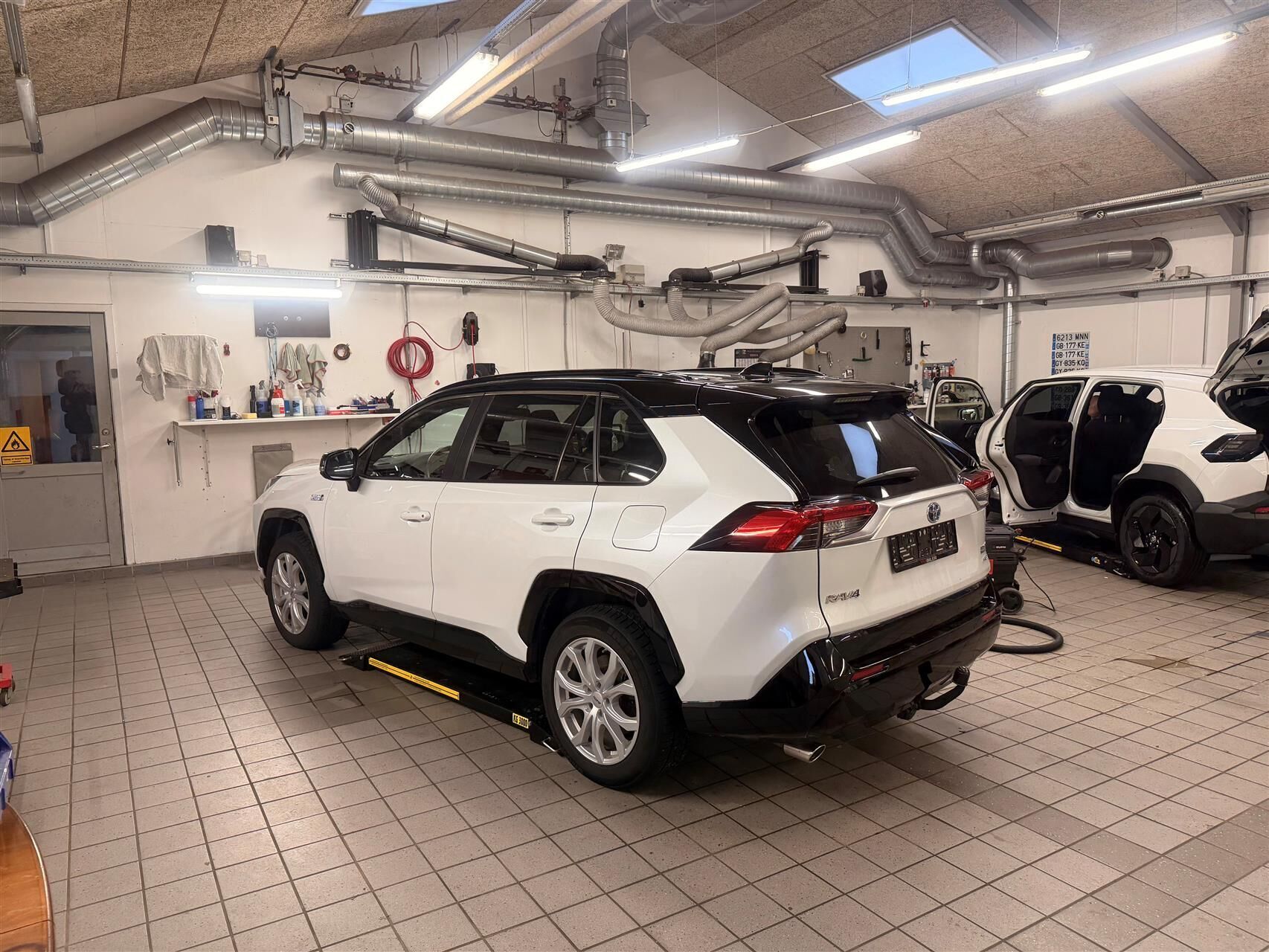 Toyota RAV4 Plug-in 2,5 Plugin-hybrid Style AWD 306HK 5d 6g Aut.