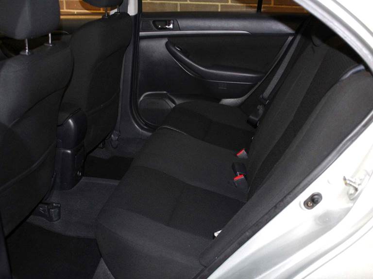 Toyota Avensis 1,8 VVT-i Sol