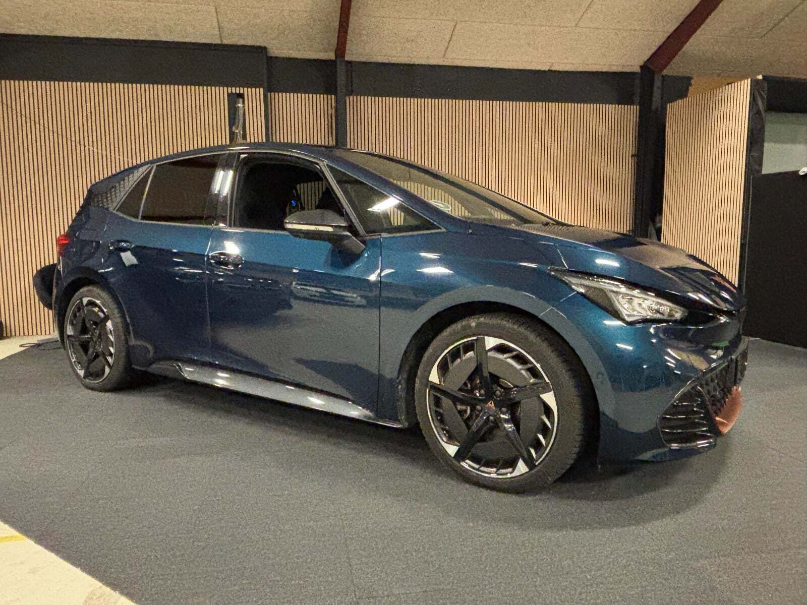 Cupra Born 77 Pasión