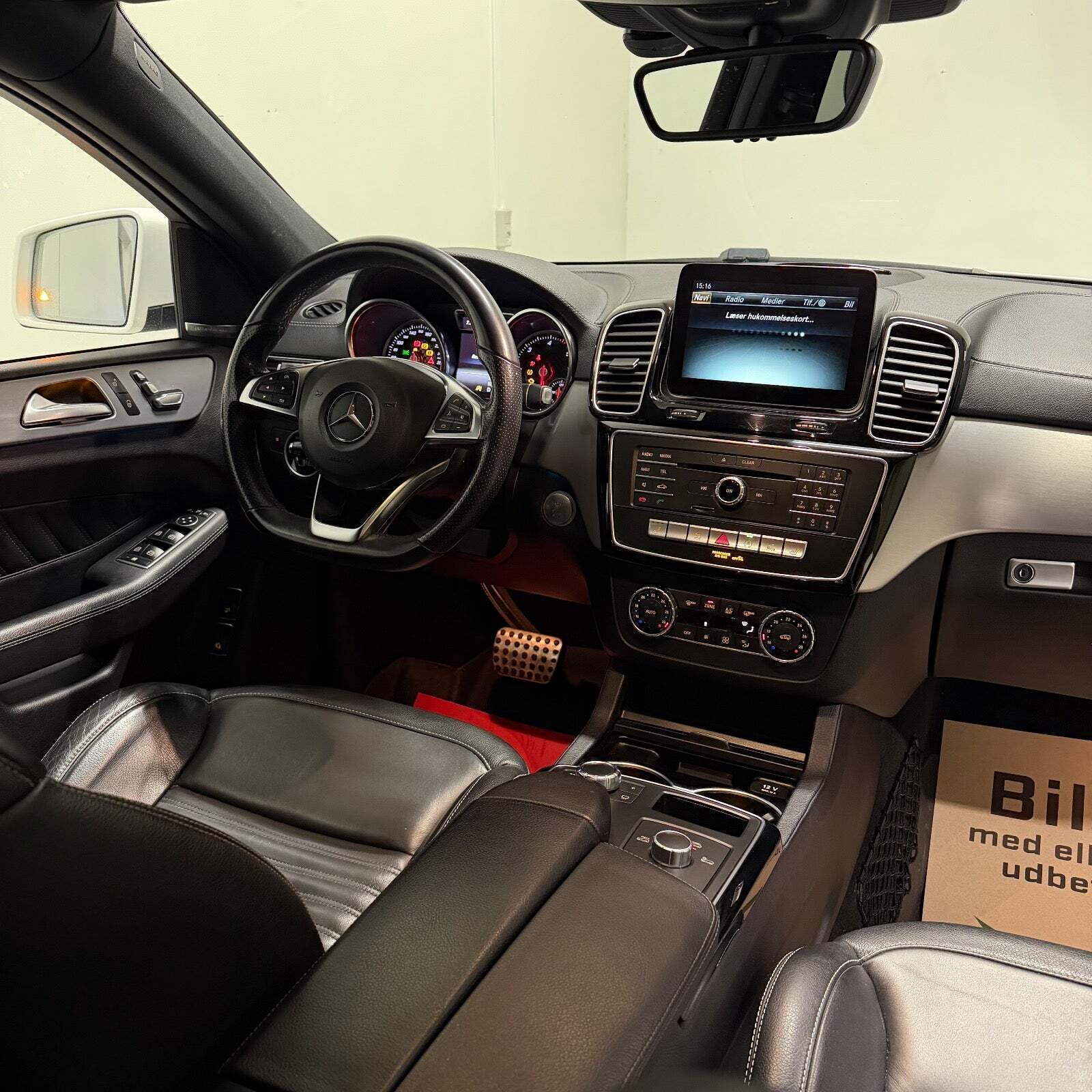 Hvid Mercedes GLE350 d fra 2016