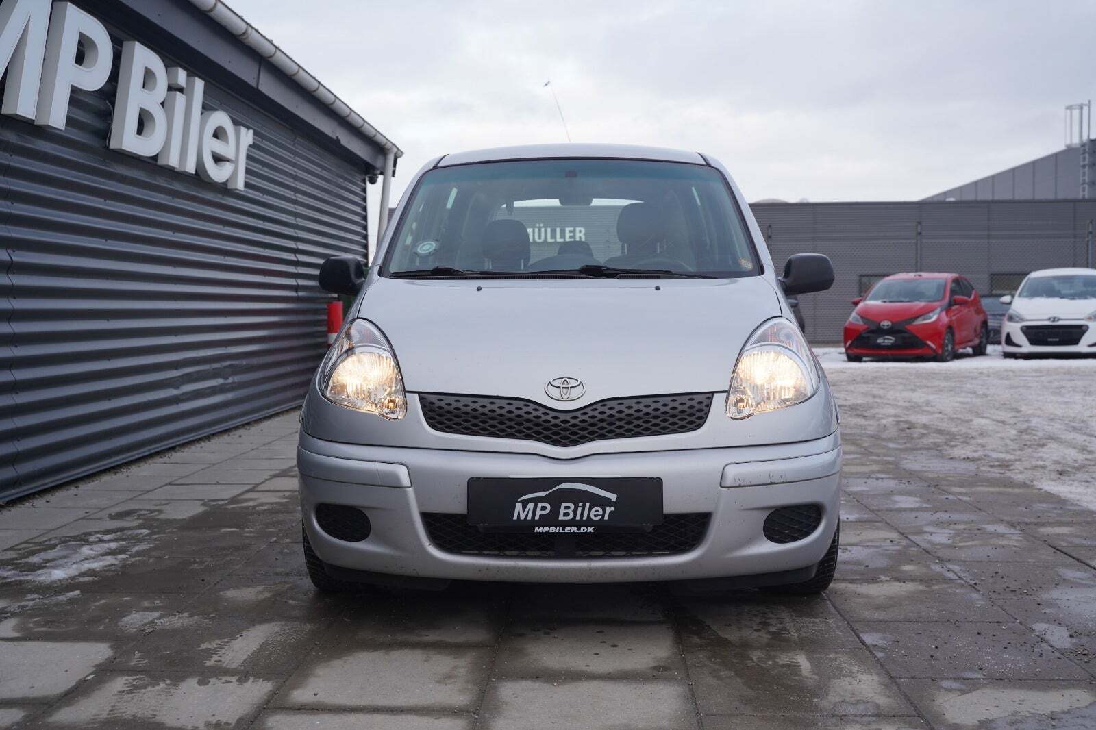 Toyota Yaris Verso 1,3 VVT-i Sol aut.