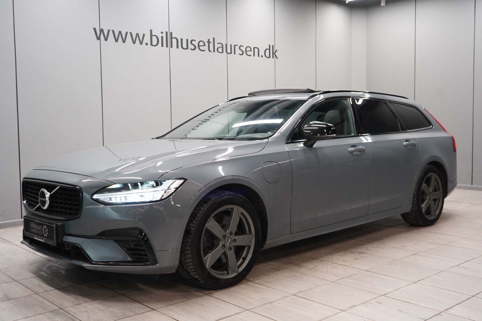 Volvo V90 2,0 T6 ReCharge R-Design aut. AWD