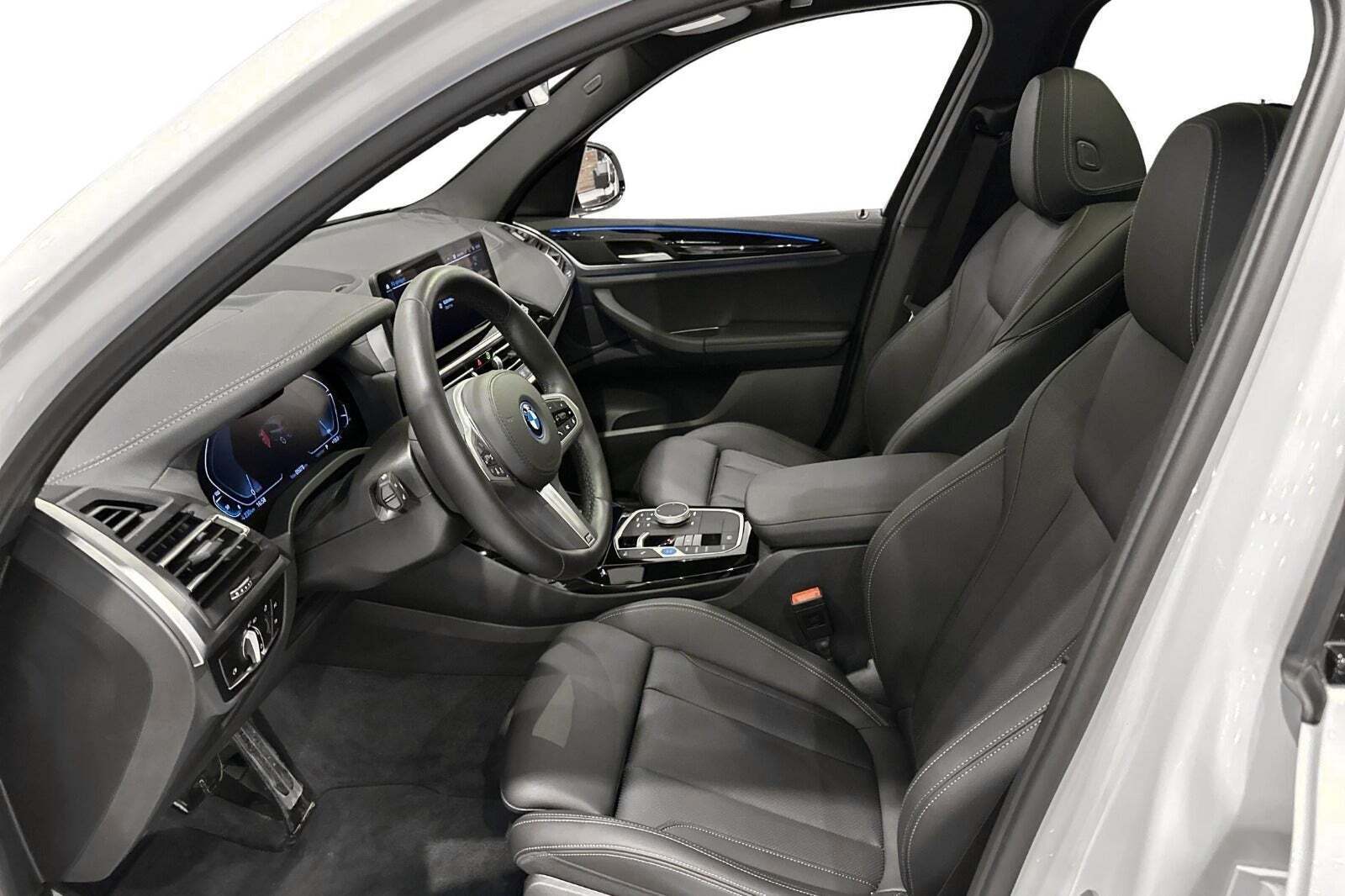 BMW iX3 Charged M-Sport