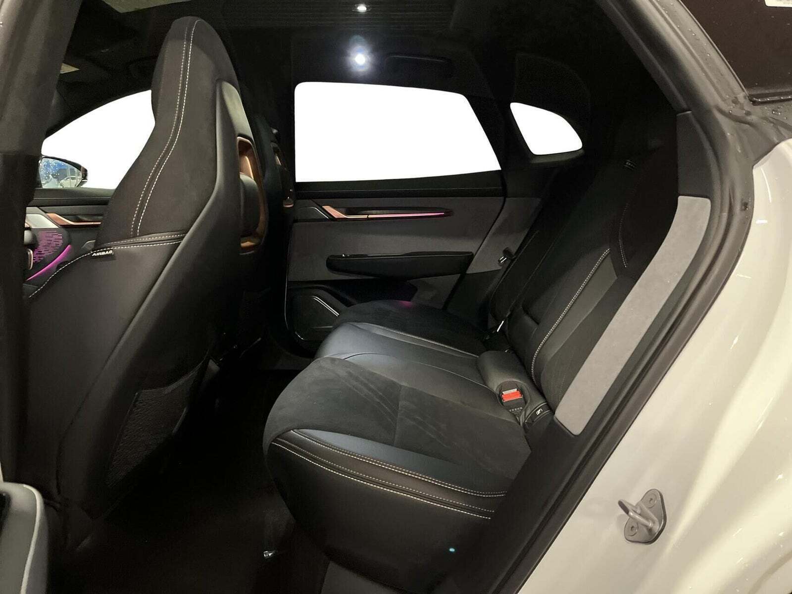 Zeekr 001 Long Range RWD